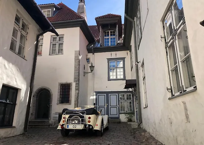 Old Bishop\'S House